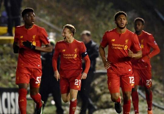 英超三大奇观，黑马上升八位，阿森纳不想赢，六大豪门集体掉链子